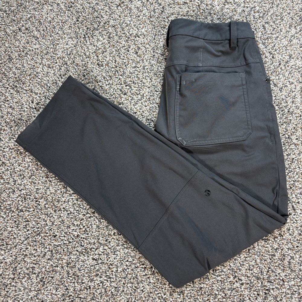 Lululemon Commission Men's 31x28 Pant Classic Charcoal Gray Technical Trousers